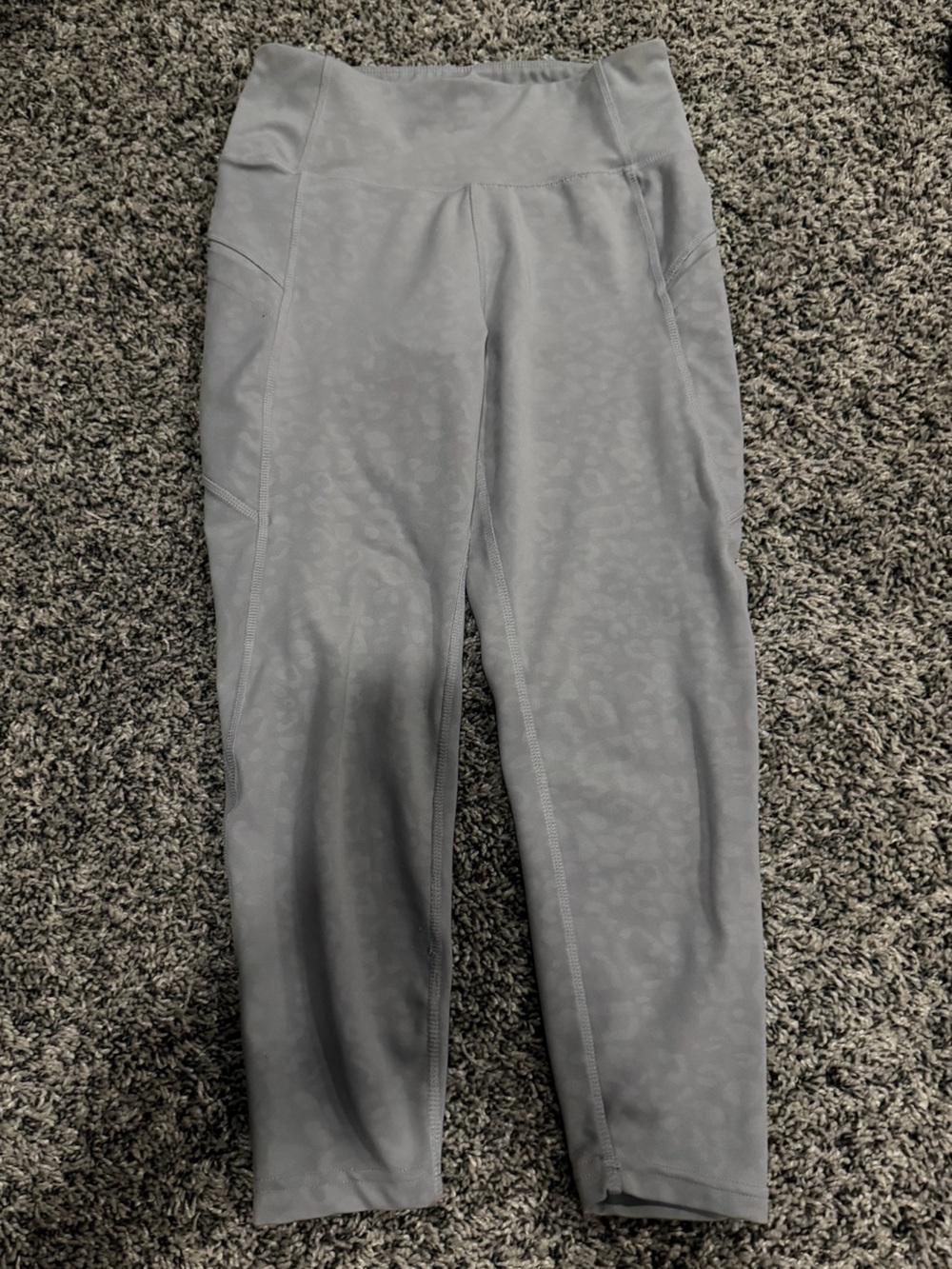 Nicole Miller Sport Gray Tonal Leopard Leggings M